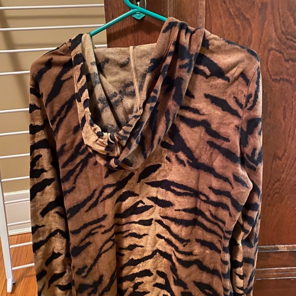 Chaps waffle knit hoodie. Size XL. - Picture 3 of 3